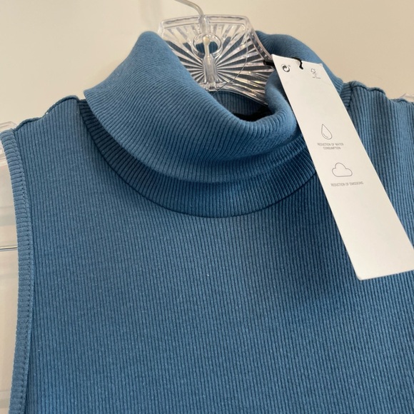 NWT Zara Woman’s Ribbed Midi Blue Dress Short Sleeve 
Size: Small - Picture 8 of 8